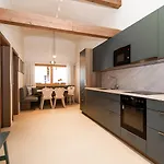 Appartement No37 *