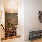 No37 *